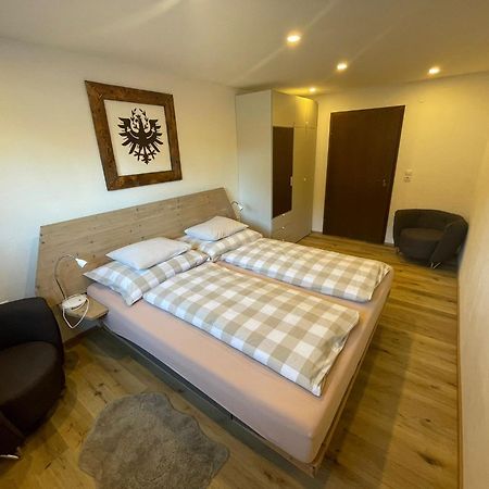 Haus Meinrad Apartment Зеефелд в Тирол Екстериор снимка